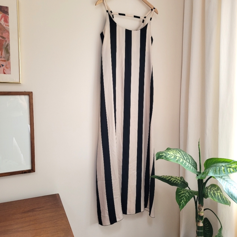 Made in Italy Silky Long Champagne & Black Slip Dress Size Small - Medium